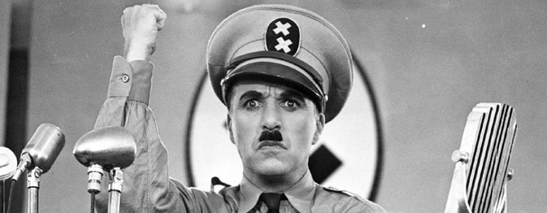 Charles Chaplin en su película 'El gran dictador' de 1940